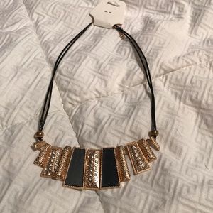 Statement necklace